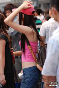 贾玲一家三口全家福照